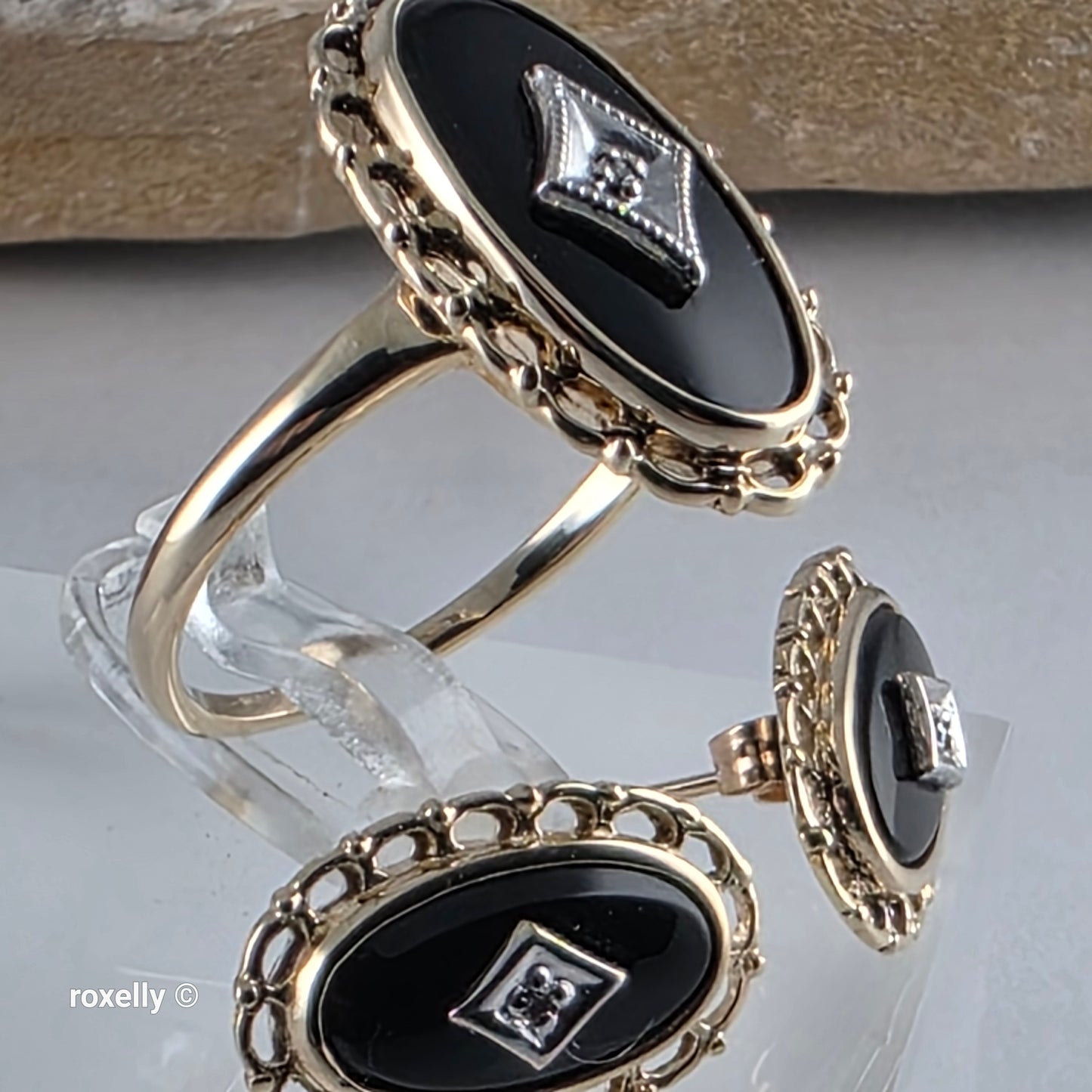 10K Yellow Gold Onyx and Diamond Art Deco Ring Size 7, and Earrings