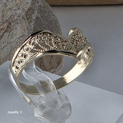 10K Yellow Gold Filigree Tiara Design Ring Size 5.75 - Solid Gold!