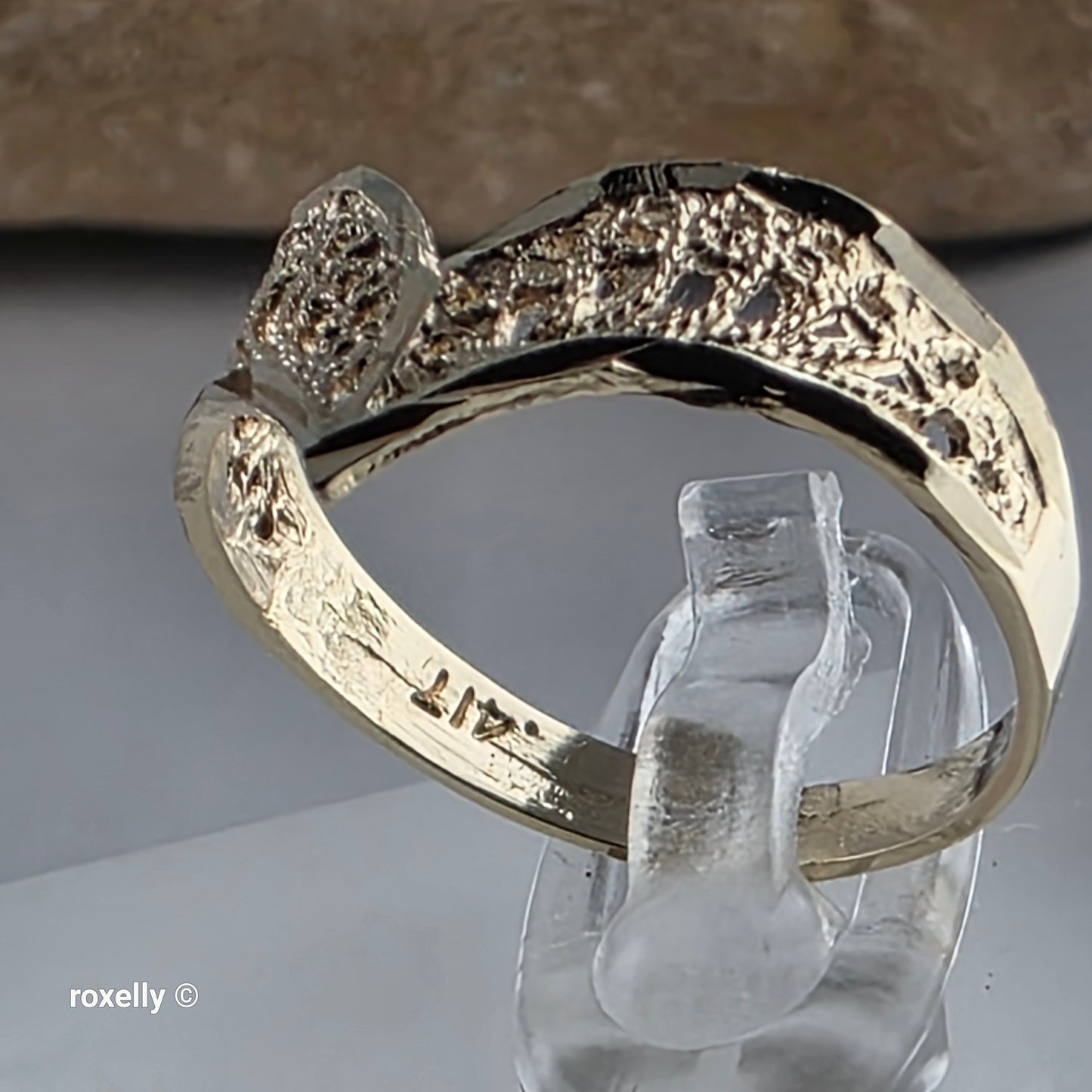 10K Yellow Gold Filigree Tiara Design Ring Size 5.75 - Solid Gold!