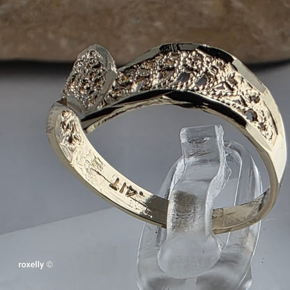 10K Yellow Gold Filigree Tiara Design Ring Size 5.75 - Solid Gold!