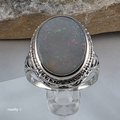 Vintage 14K White Gold Opal Art-Deco Ring Size 7.25 - Solid Gold