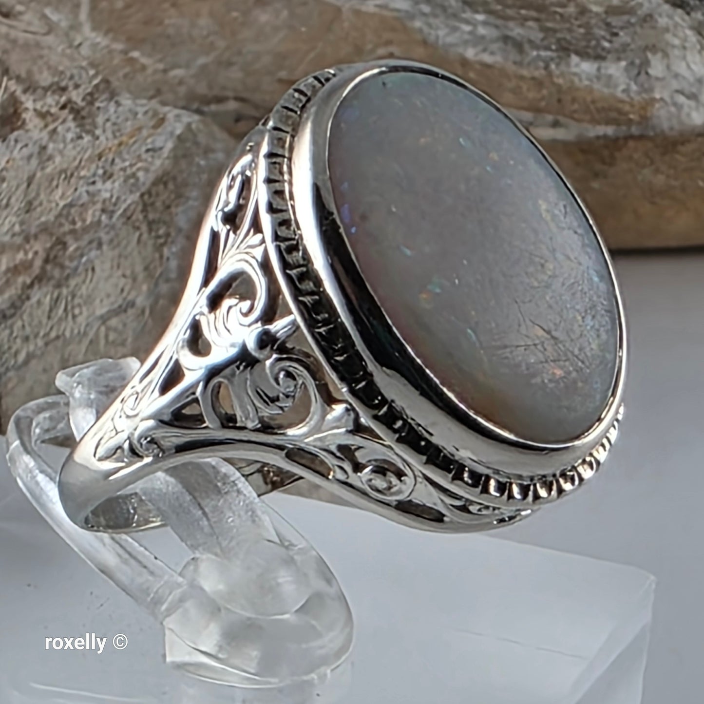 Vintage 14K White Gold Opal Art-Deco Ring Size 7.25 - Solid Gold
