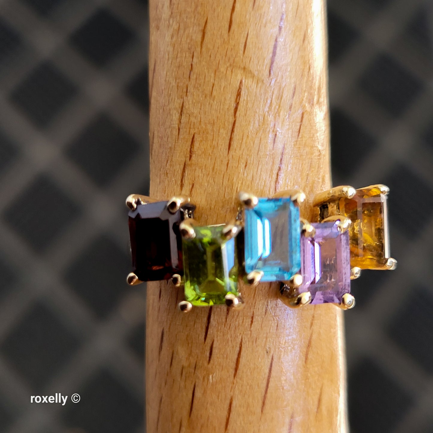 10K Yellow Gold Multi-Gemstone Cocktail Ring Size 5.75 -Solid Gold!