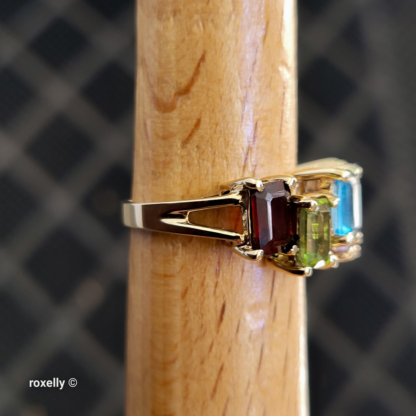 10K Yellow Gold Multi-Gemstone Cocktail Ring Size 5.75 -Solid Gold!