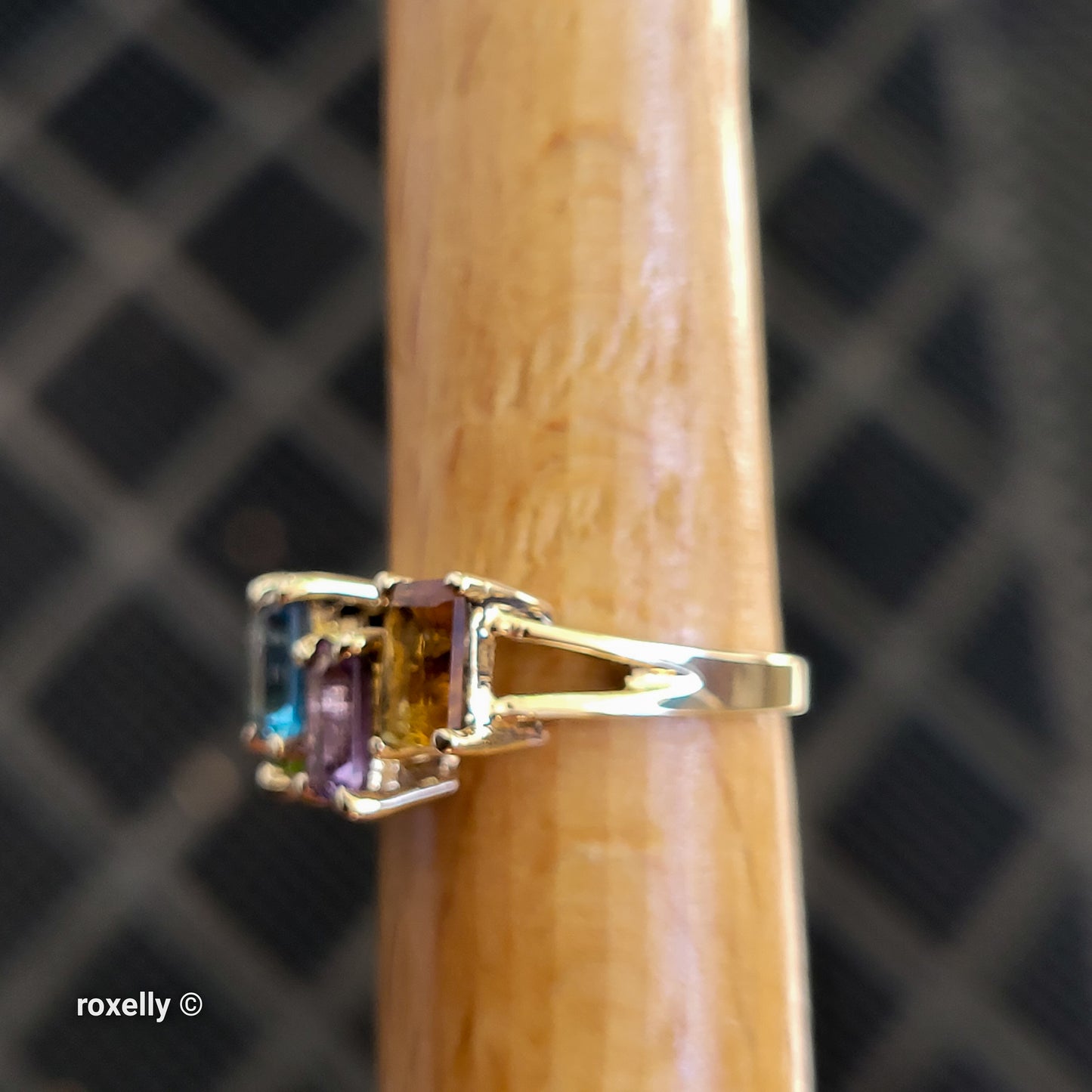 10K Yellow Gold Multi-Gemstone Cocktail Ring Size 5.75 -Solid Gold!