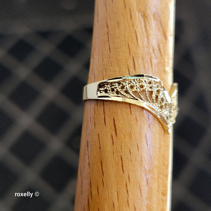10K Yellow Gold Filigree Tiara Design Ring Size 5.75 - Solid Gold!