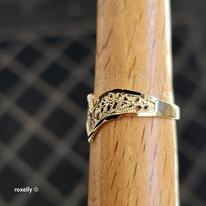 10K Yellow Gold Filigree Tiara Design Ring Size 5.75 - Solid Gold!