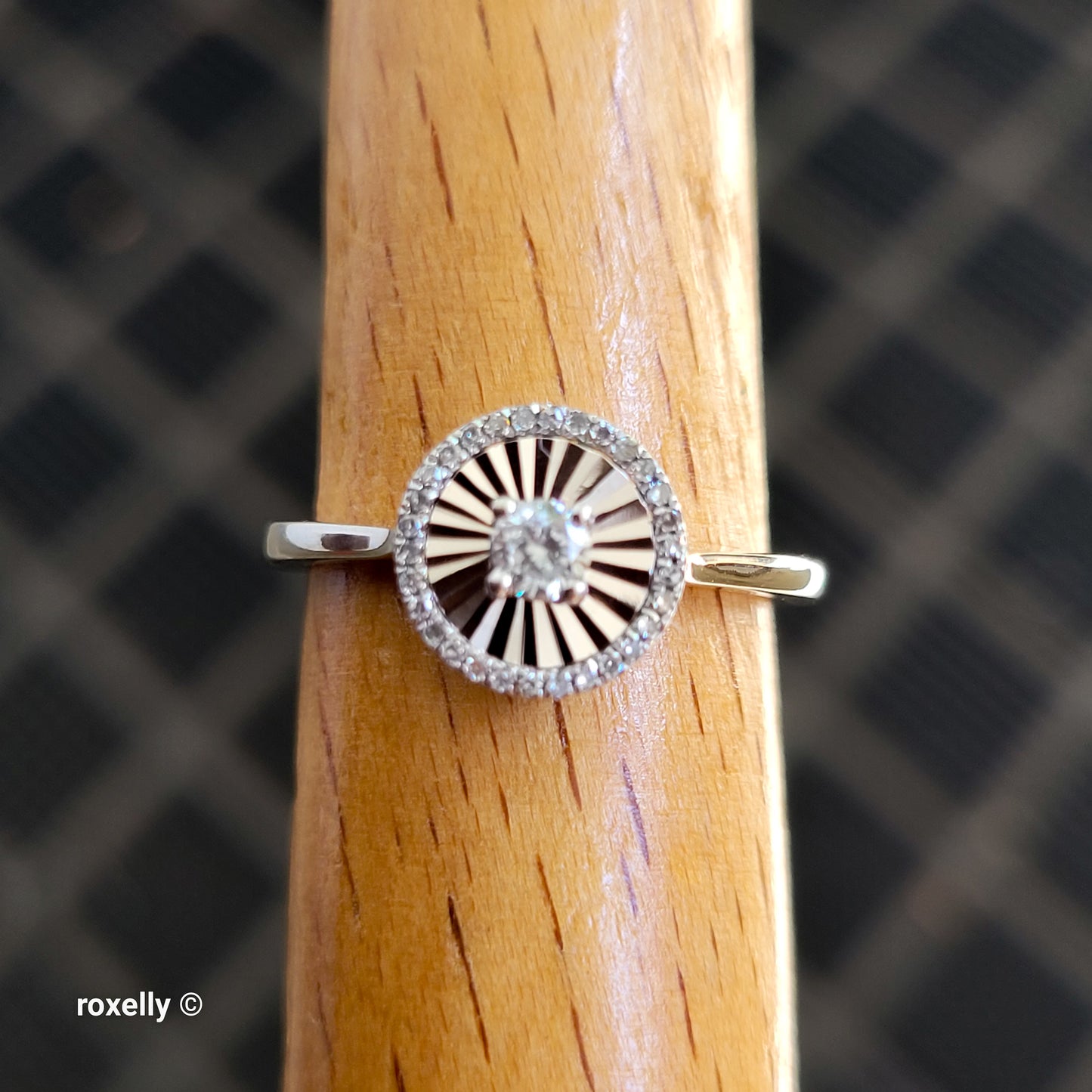 14K White Gold Genuine Diamond Cocktail Ring Size 5.5, Solid Gold!