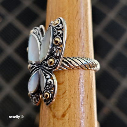 925 Sterling Silver and 18K Yellow Gold Butterfly-Shaped Mother of Pearls Ring Size 9
