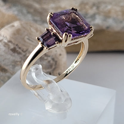 14K Yellow Gold Purple Amethyst Cocktail Ring Size 11 - Solid Gold