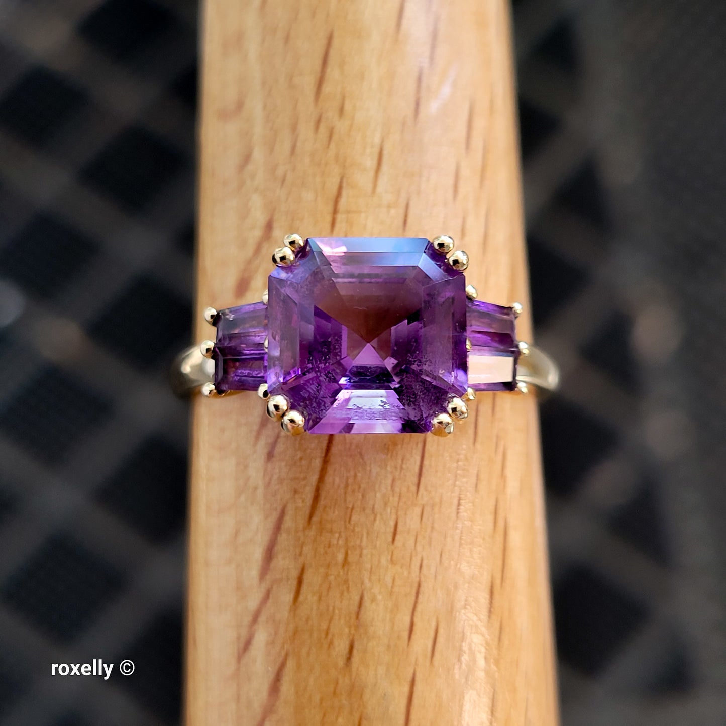 14K Yellow Gold Purple Amethyst Cocktail Ring Size 11 - Solid Gold