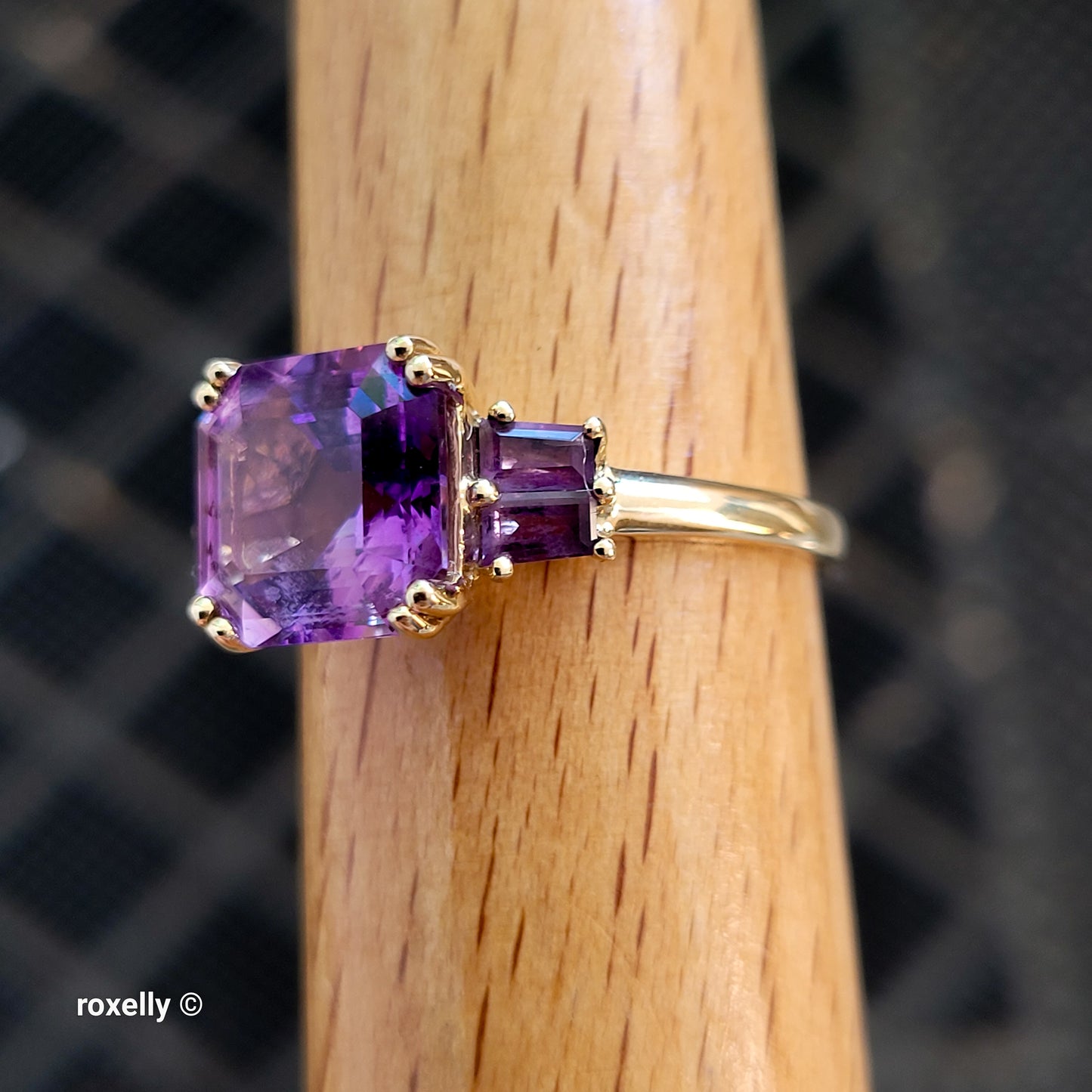 14K Yellow Gold Purple Amethyst Cocktail Ring Size 11 - Solid Gold