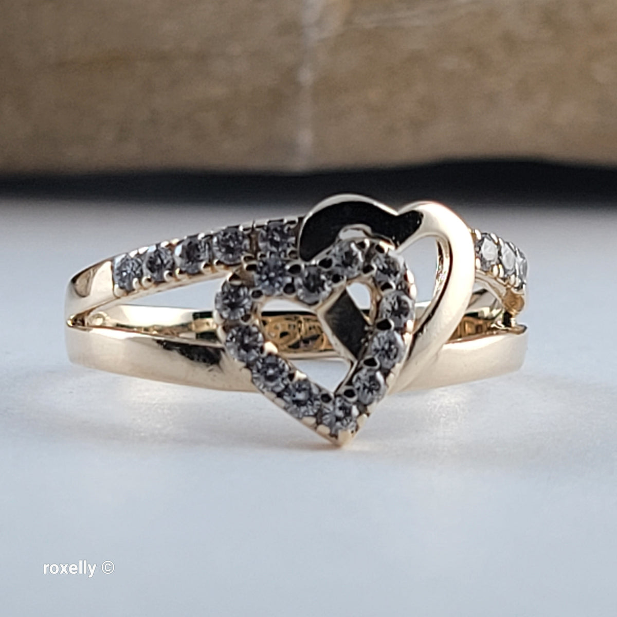 14K Yellow Gold Intertwined Hearts & Diamonds Ring Size 8.75 - Solid Gold