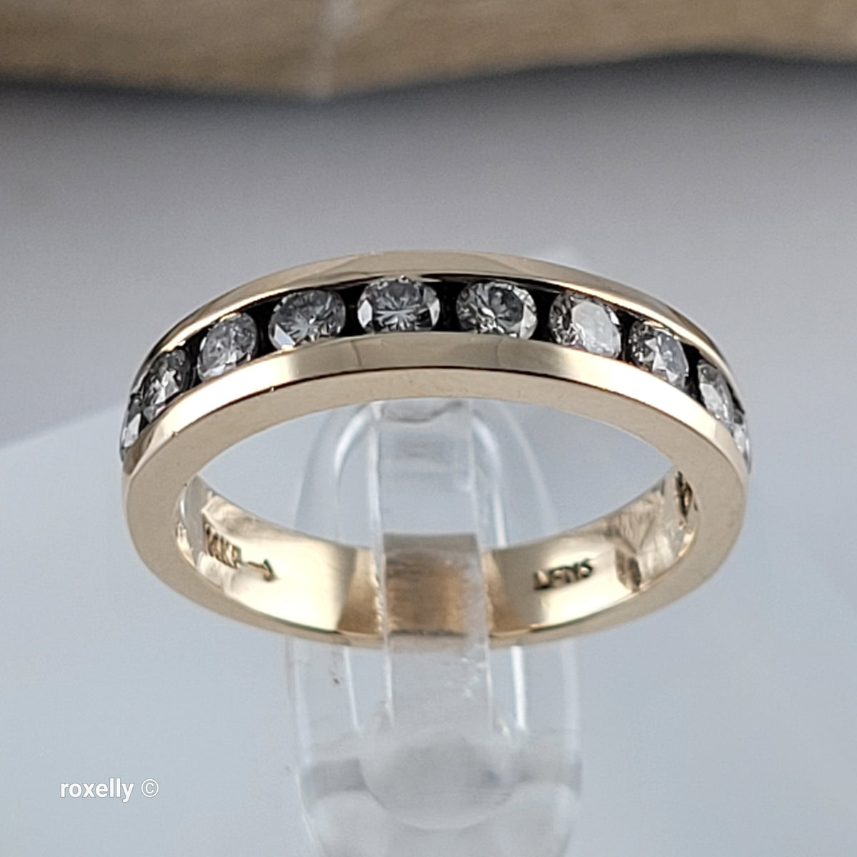 14K Yellow Gold Genuine Diamonds Band Ring Size 5.5 - Solid Gold