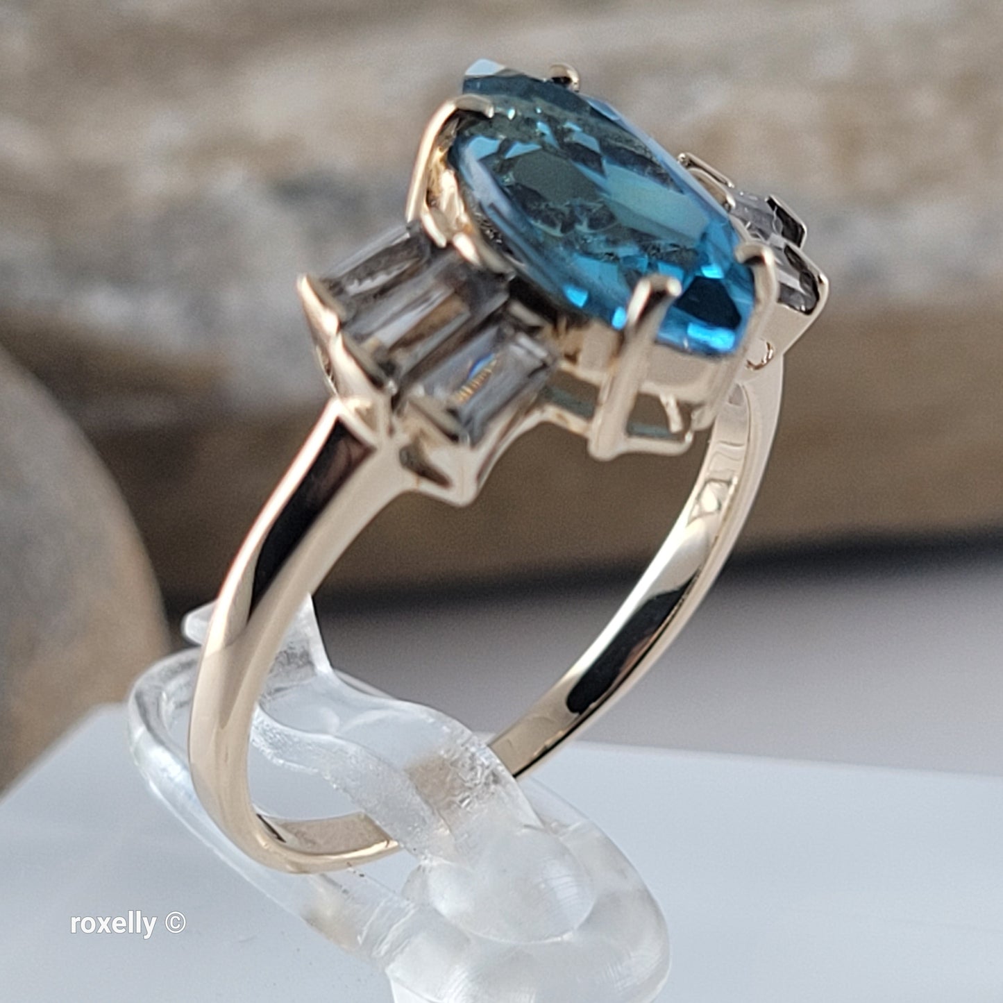 14K Yellow Gold Blue Topaz & Aquamarine Cocktail Ring Size 8 - Solid Gold - view 2