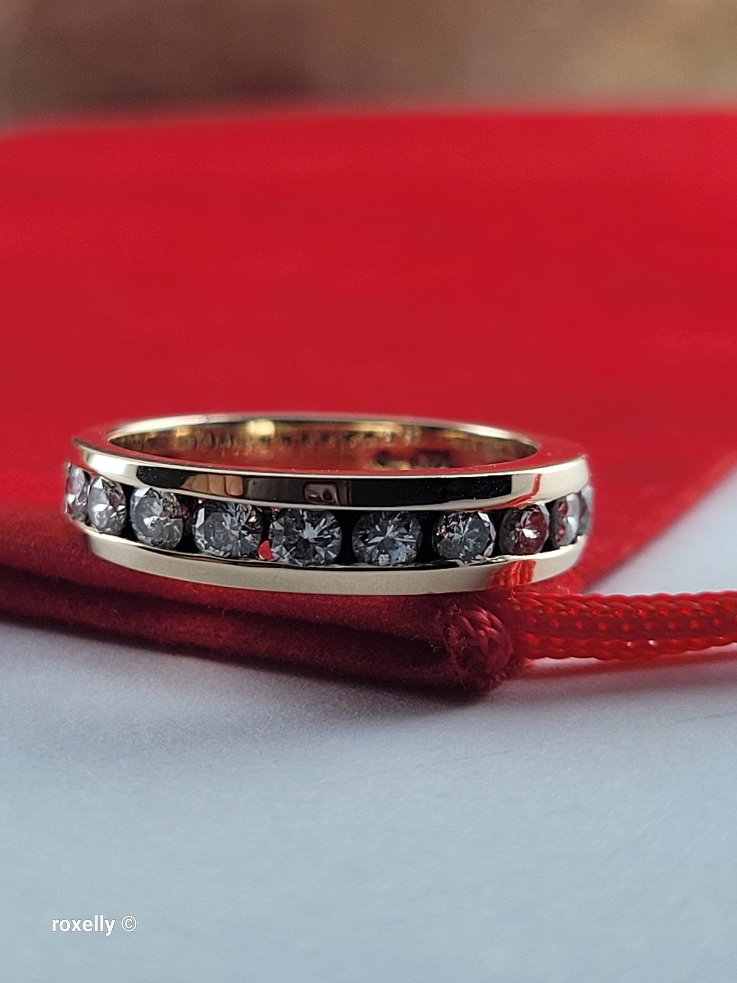 14K Yellow Gold Genuine Diamonds Band Ring Size 5.5 - Solid Gold