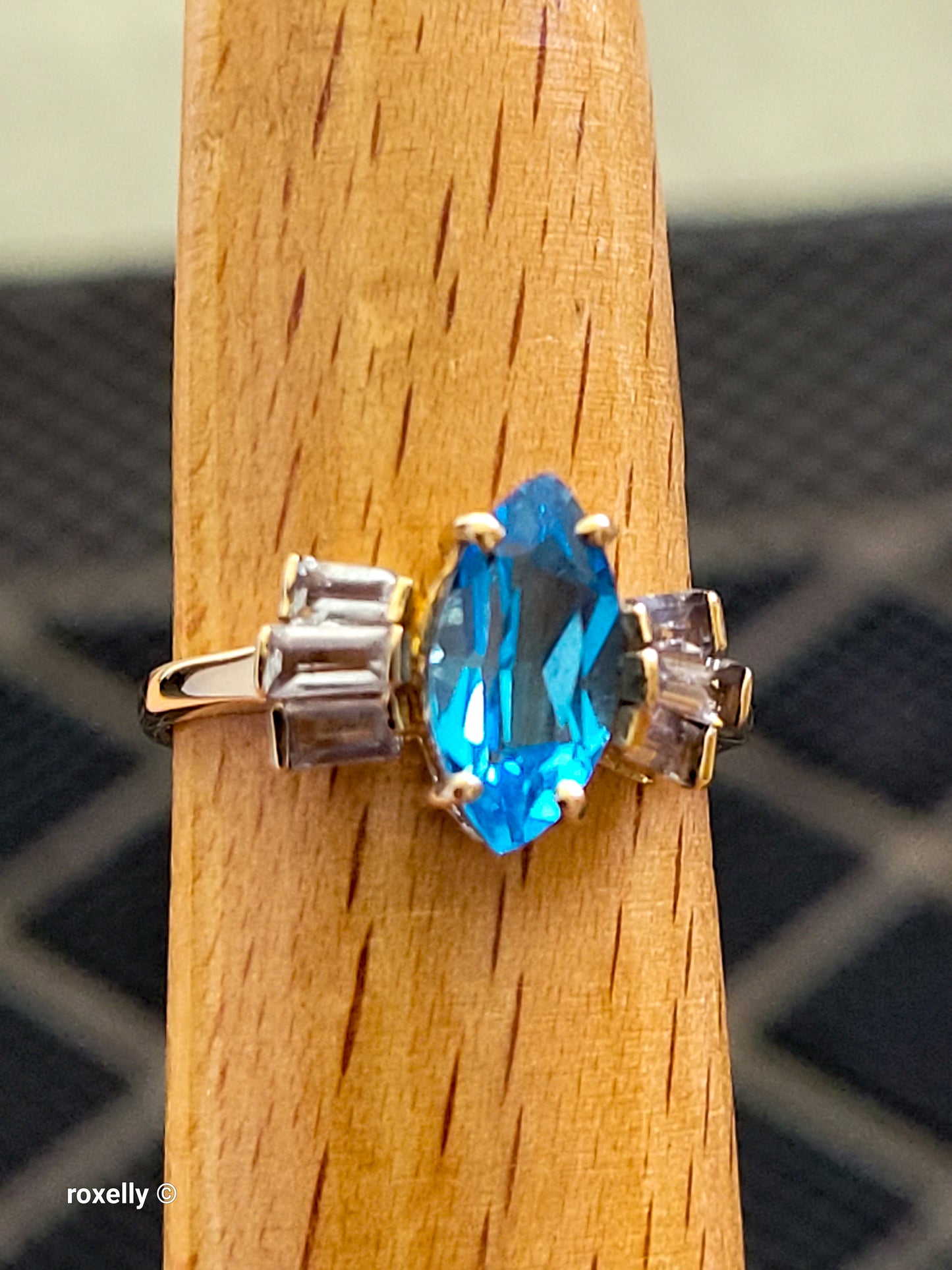 14K Yellow Gold Blue Topaz & Aquamarine Cocktail Ring Size 8 - Solid Gold - view 9