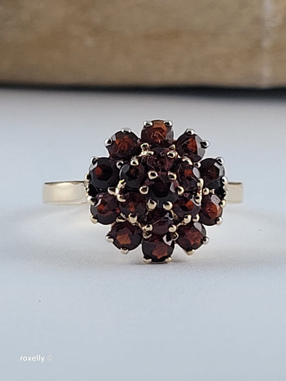 14K Yellow Gold Garnet Cluster Ring Size 6.25 - Solid Gold