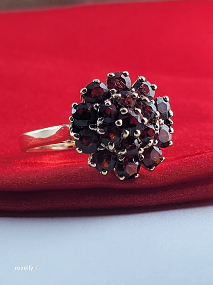 14K Yellow Gold Garnet Cluster Ring Size 6.25 - Solid Gold