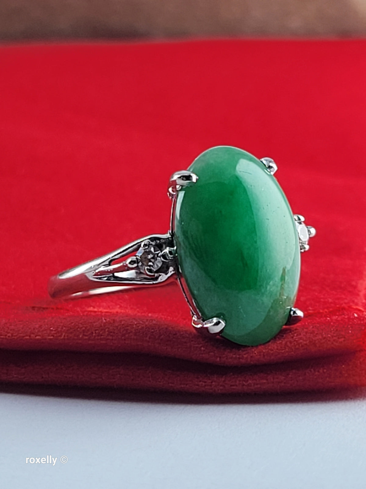 14K White Gold Jade and Genuine Diamond Ring Size 7.25 - Solid Gold