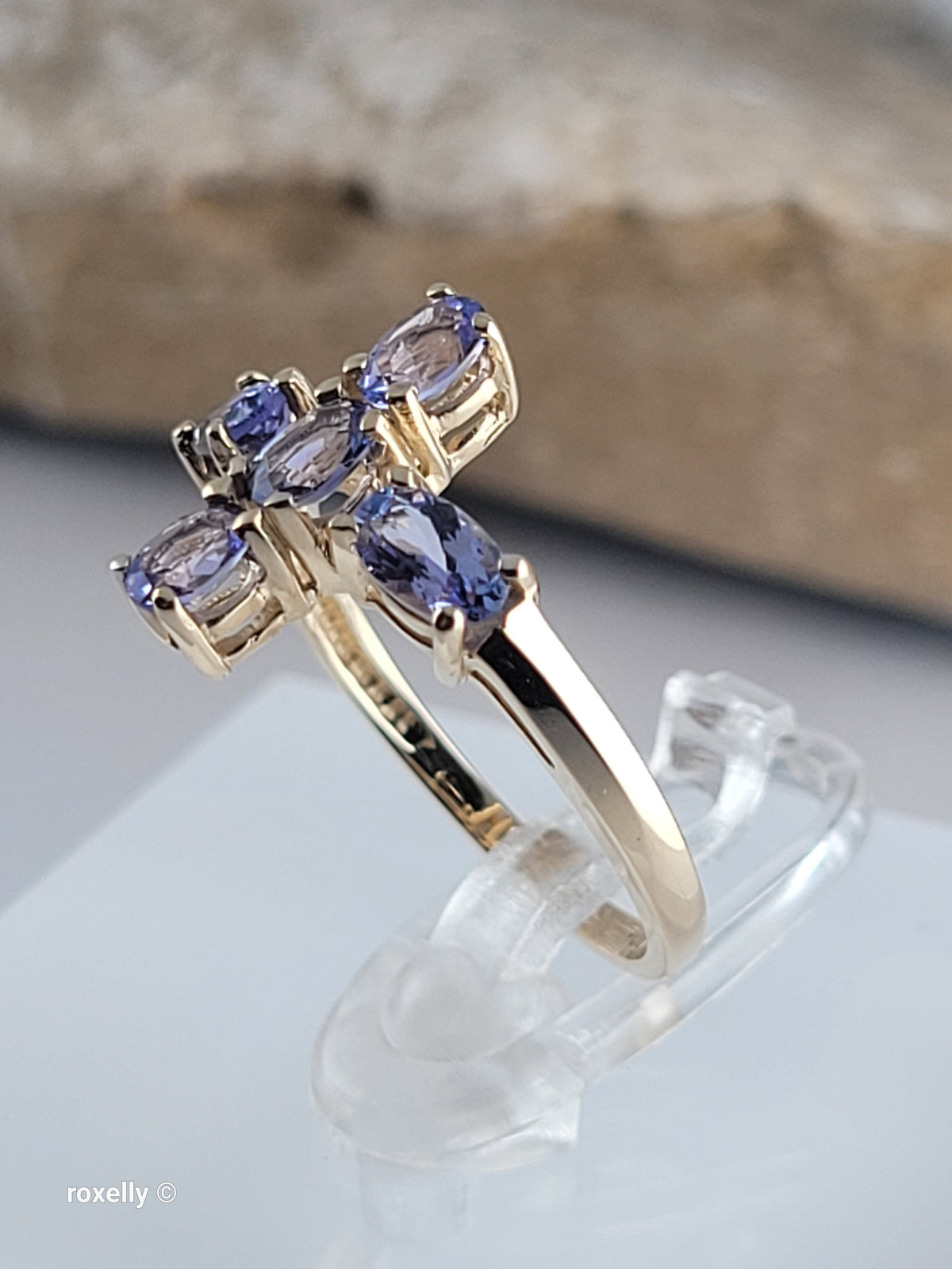 10K Yellow Gold Cross-Shaped Tanzanite Gemstone Ring Size 4.75 - Solid Gold
