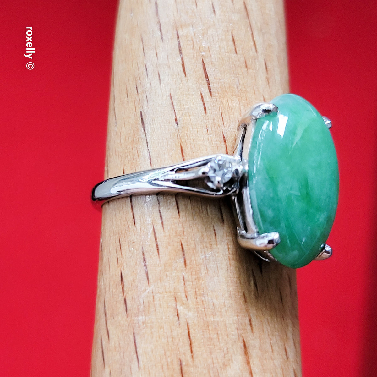 14K White Gold Jade and Genuine Diamond Ring Size 7.25 - Solid Gold