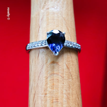10K White Gold Blue Iolite and White CZ Ring Size 7 - Solid Gold