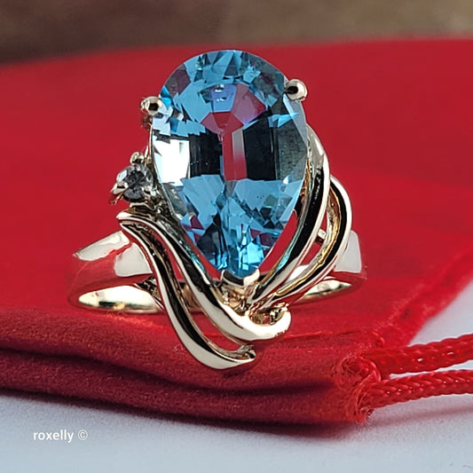14K Yellow Gold Blue Topaz and Genuine Diamond Ring Size 6.5 - Solid Gold