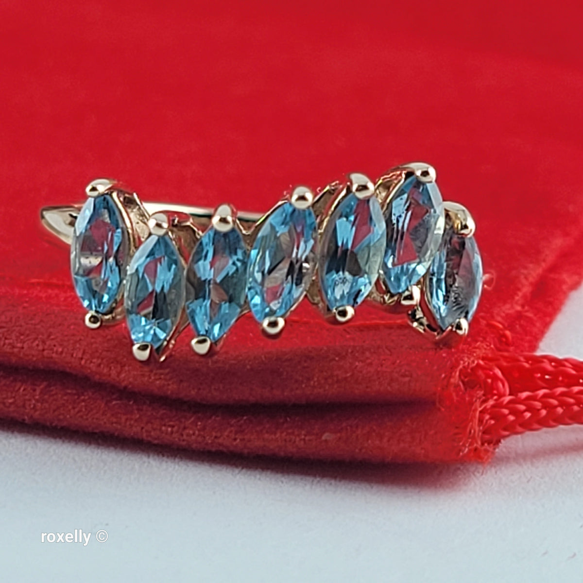 10K Yellow Gold Blue Topaz Wavy Design Ring Size 6.75 - Solid Gold