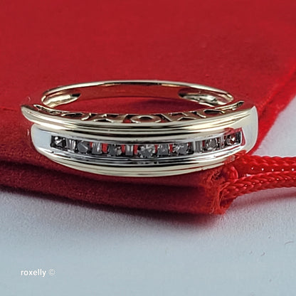 10K Yellow Gold Genuine Diamond "MOM" Band Ring Size 6.75 - Solid Gold