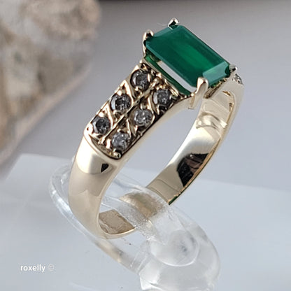 14K Yellow Gold Emerald and White Quartz Ring Size 6.5 - Solid Gold