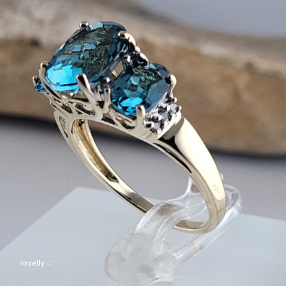 14K Yellow Gold Blue Topaz and Genuine Diamond Ring Size 8 - Solid Gold
