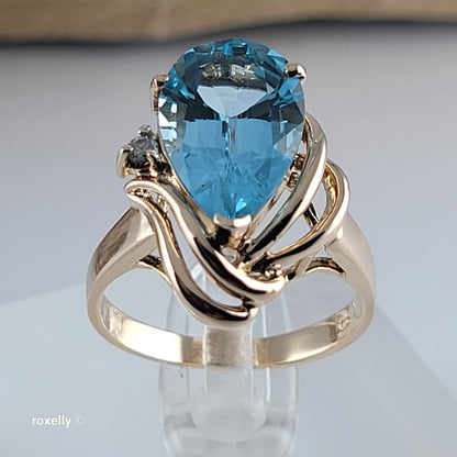 14K Yellow Gold Blue Topaz and Genuine Diamond Ring Size 6.5 - Solid Gold