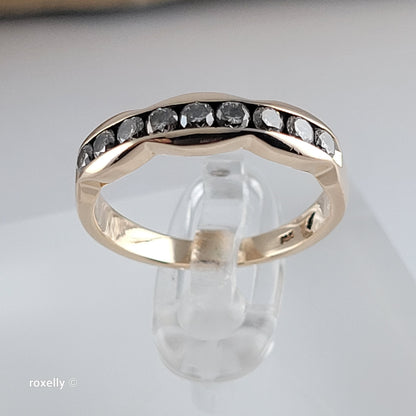 14K Yellow Gold Genuine Diamond Band Ring Size 6.5 - Solid Gold!