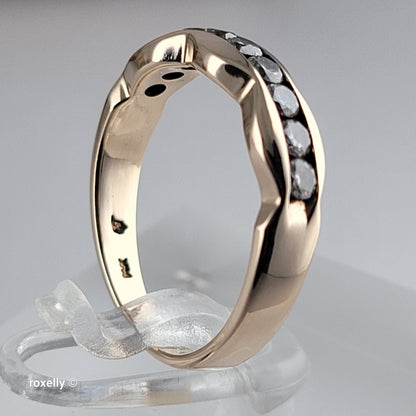 14K Yellow Gold Genuine Diamond Band Ring Size 6.5 - Solid Gold!