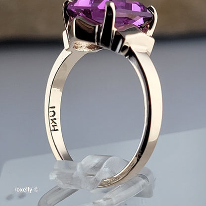 10K Yellow Gold Pink Sapphire Ring Size 4.75 - Solid Gold!