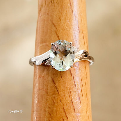 14K White Gold Aquamarine and Genuine Diamond Ring Size 7 - Solid Gold!