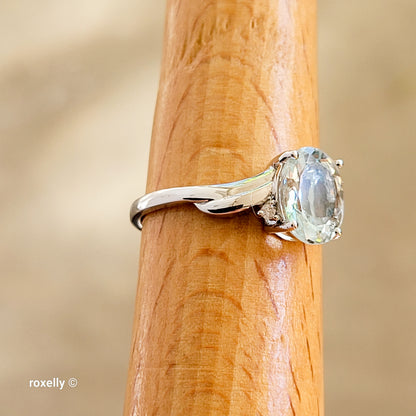 14K White Gold Aquamarine and Genuine Diamond Ring Size 7 - Solid Gold!