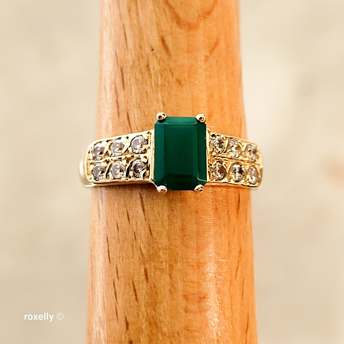 14K Yellow Gold Emerald and White Quartz Ring Size 6.5 - Solid Gold