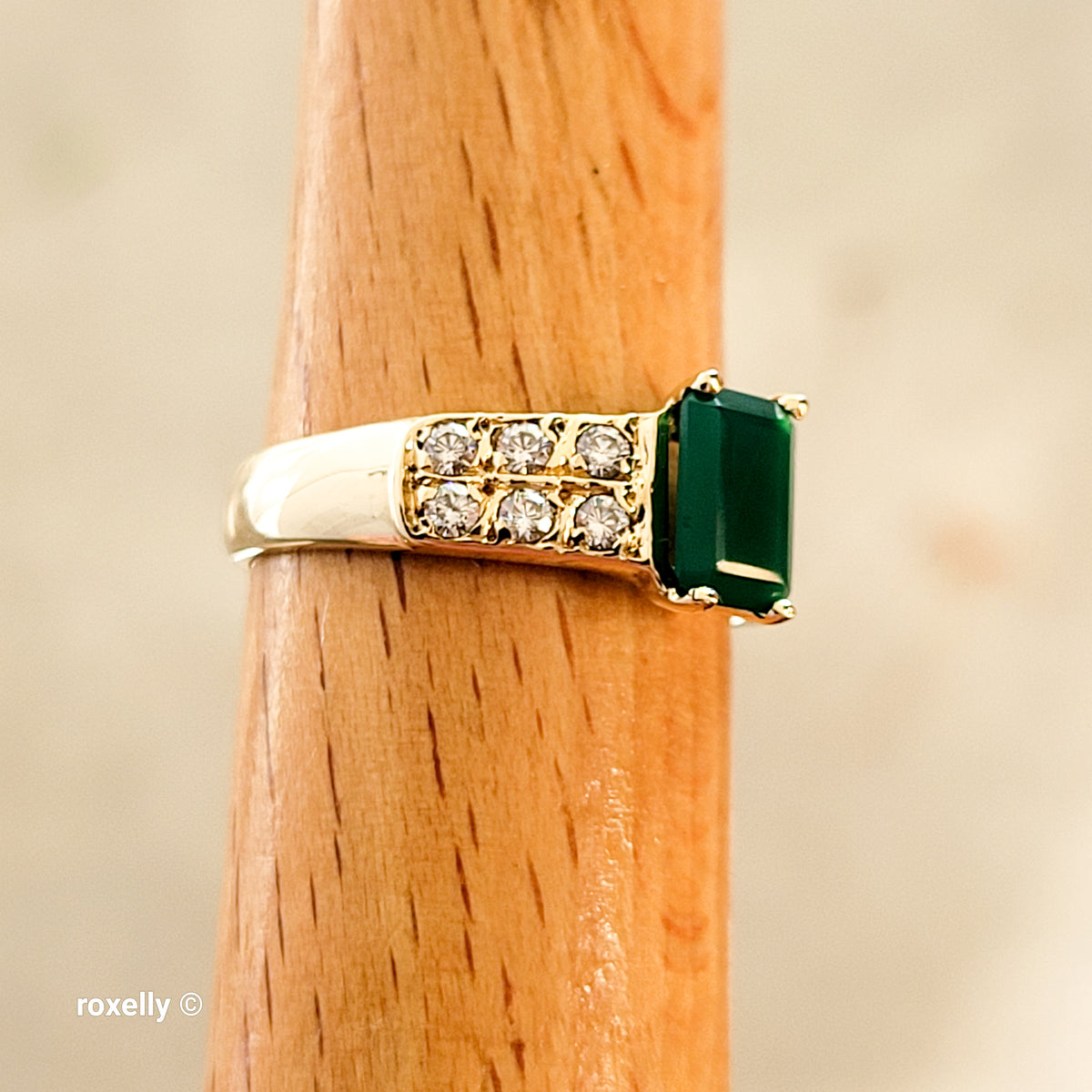 14K Yellow Gold Emerald and White Quartz Ring Size 6.5 - Solid Gold