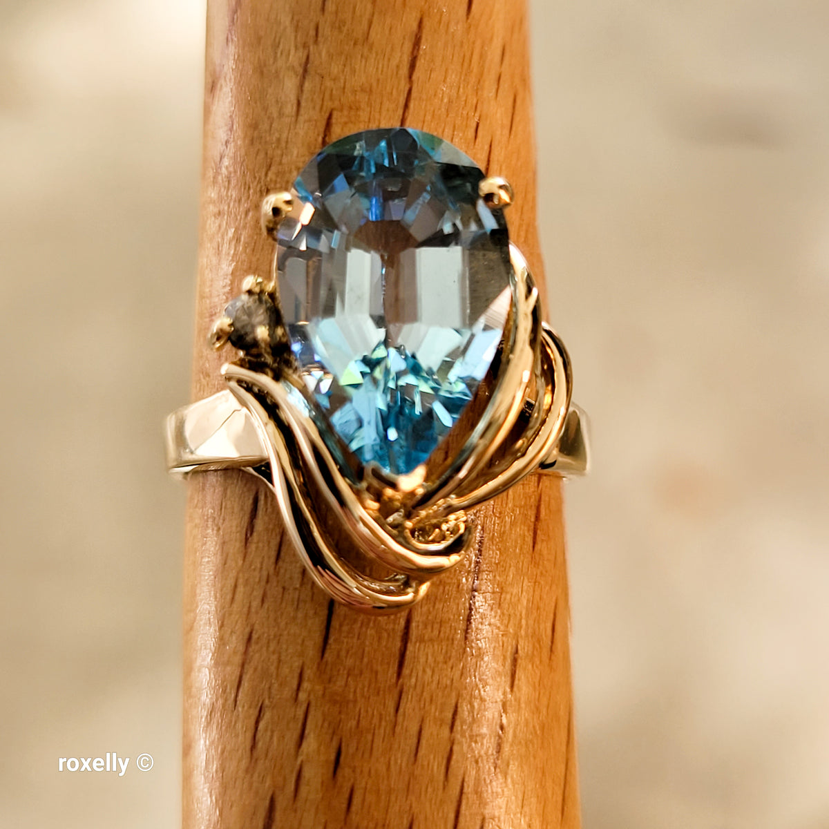 14K Yellow Gold Blue Topaz and Genuine Diamond Ring Size 6.5 - Solid Gold