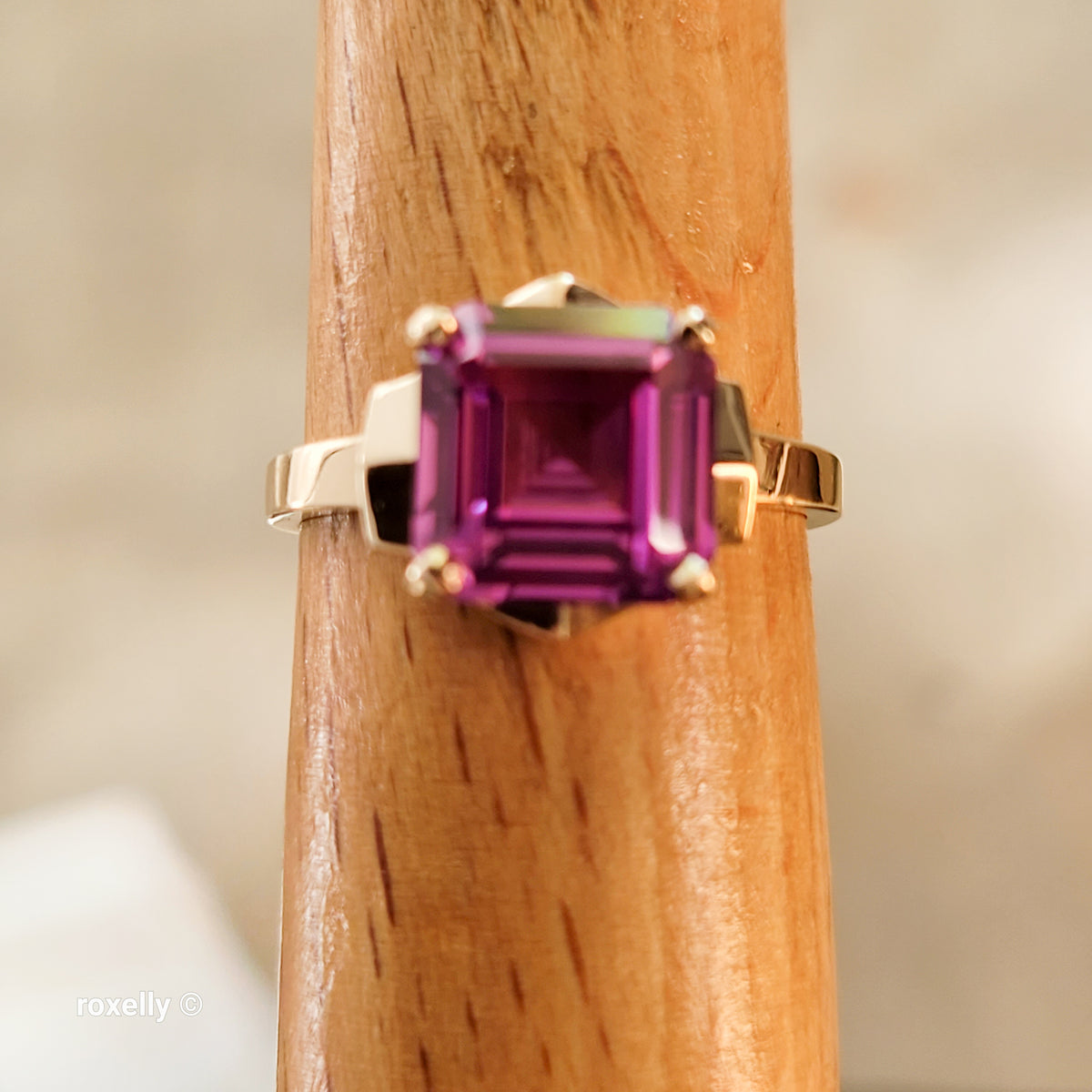 10K Yellow Gold Pink Sapphire Ring Size 4.75 - Solid Gold!