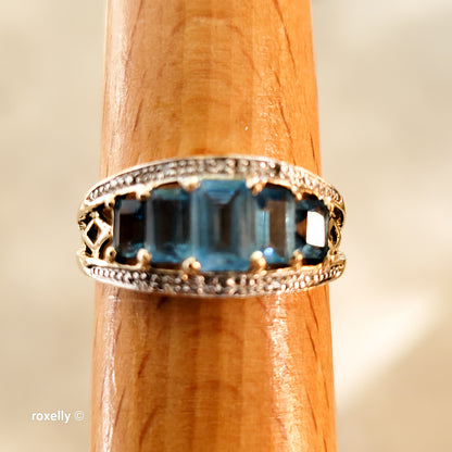 14K Yellow Gold Blue Topaz & Diamond Ring Size 8 - Solid Gold