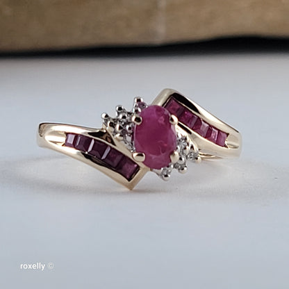 10K Yellow Gold Ruby and Genuine Diamond Bypass Ring Size 7 - Solid Gold