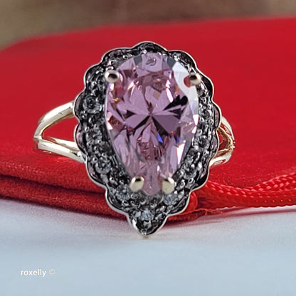 10K Yellow Gold Drop-Shaped Pink Ice Ring Size 6.25 - Solid Gold