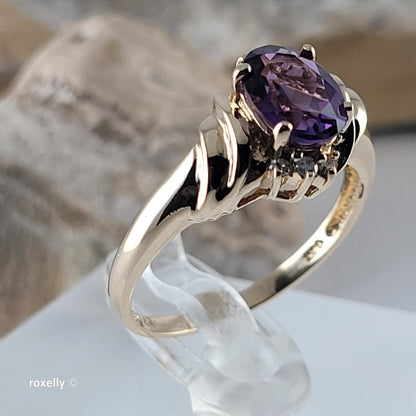 14K Yellow Gold Purple Amethyst and Genuine Diamond Ring Size 7.5 - Solid Gold
