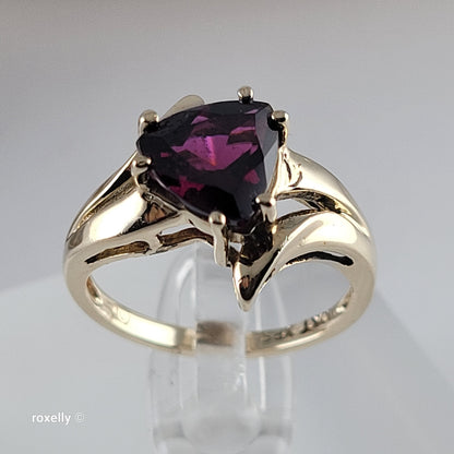 10K Yellow Gold Red Garnet Bypass Ring Size 5.5 - Solid Gold