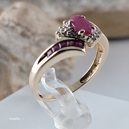 10K Yellow Gold Ruby and Genuine Diamond Bypass Ring Size 7 - Solid Gold