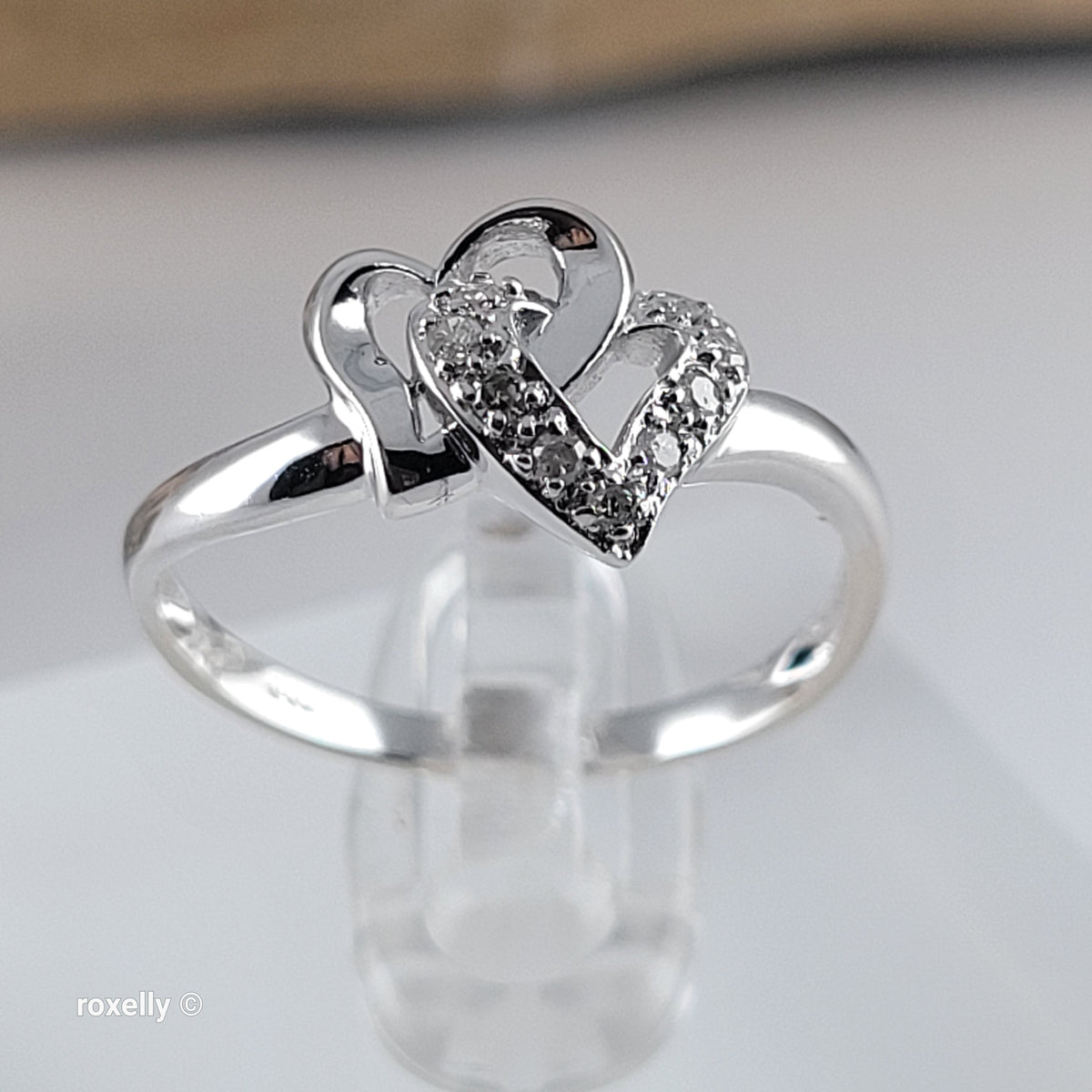 14K White Gold Intertwined Hearts Genuine Diamond Ring Size 7 - Solid Gold!