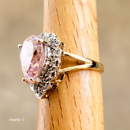 10K Yellow Gold Drop-Shaped Pink Ice Ring Size 6.25 - Solid Gold